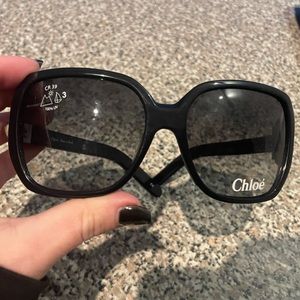 CHLOE black sunglasses